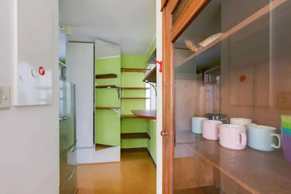 אוסקה Bonsai Guest House יפן