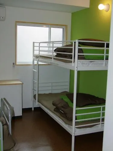 אוסקה Bonsai Guest House